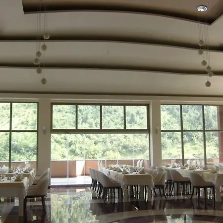Hotel Ipekyolu Park 4*